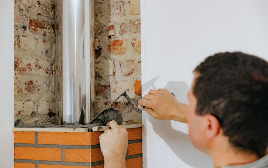Common Causes of Chimney Leaks in Chicagoland